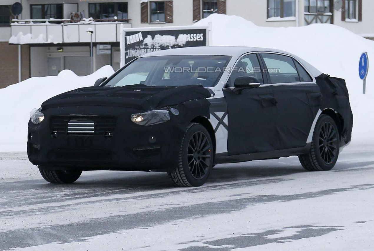 新一代现代雅科仕谍照曝光 年底前发布