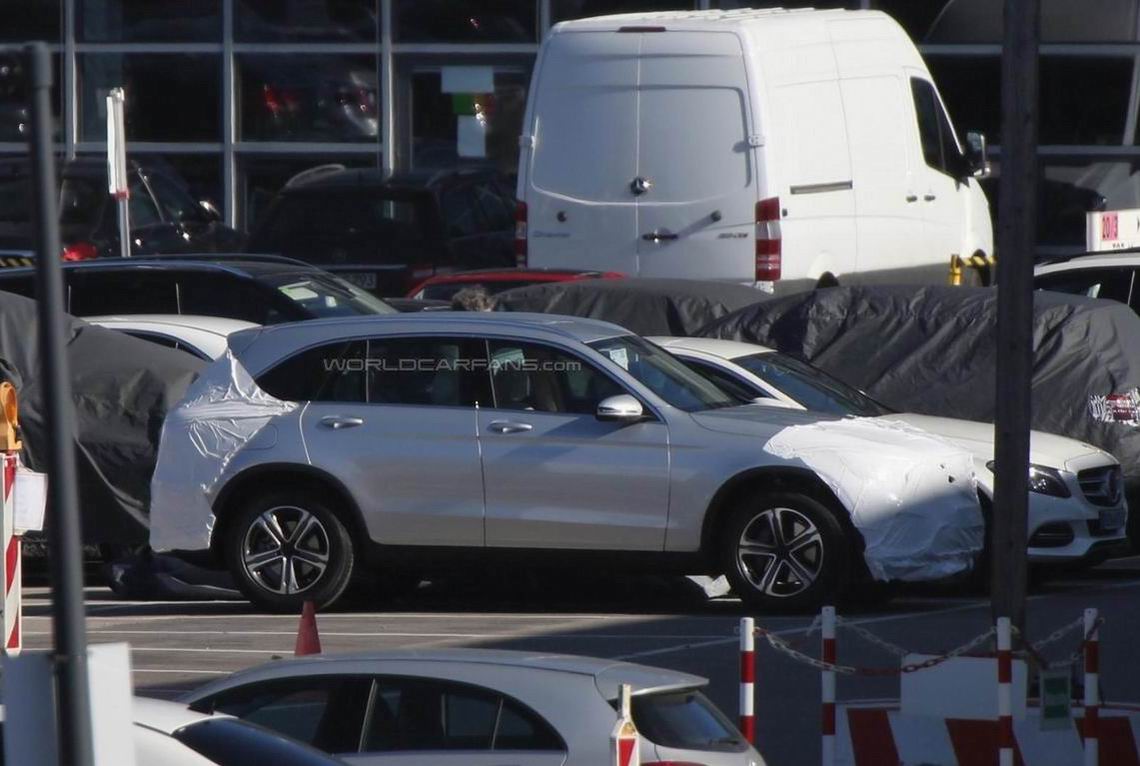 全新奔驰GLC谍照曝光 年内发布