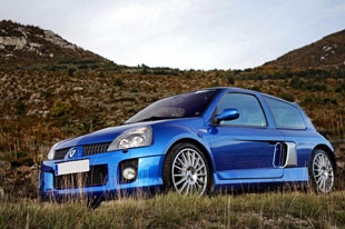 “胡来”的乐趣 雷诺Clio V6 RenaultSport