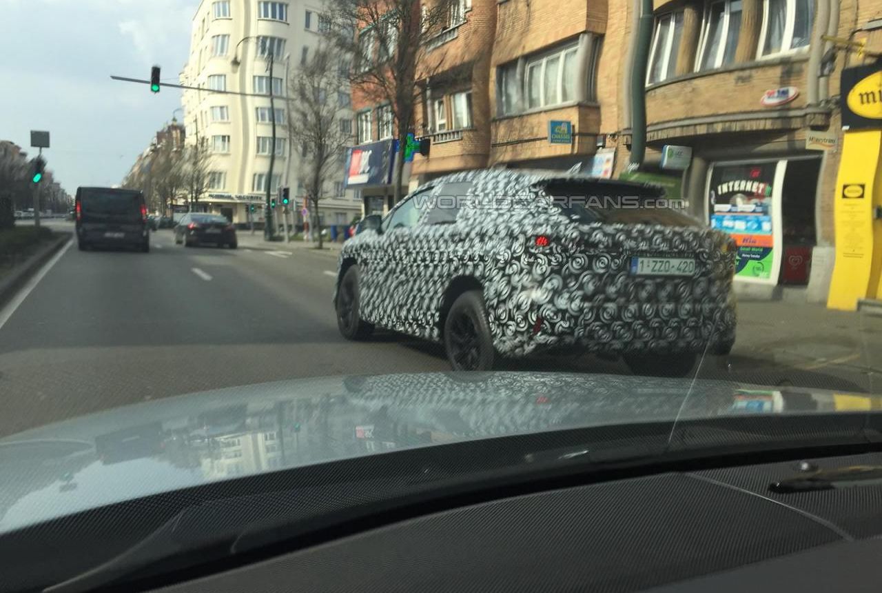 雷克萨斯RX谍照曝光 纽约车展首发