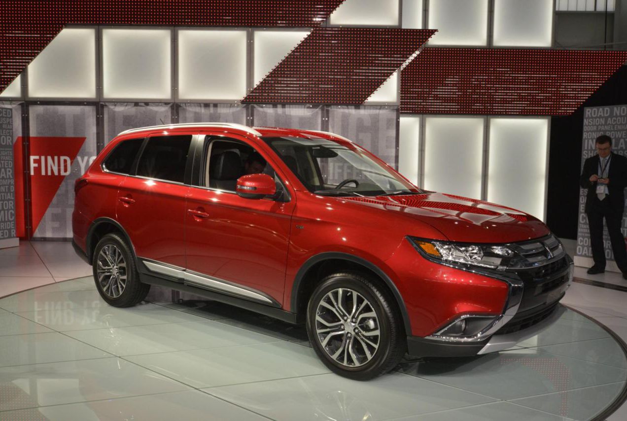 改款三菱欧蓝德纽约车展首发