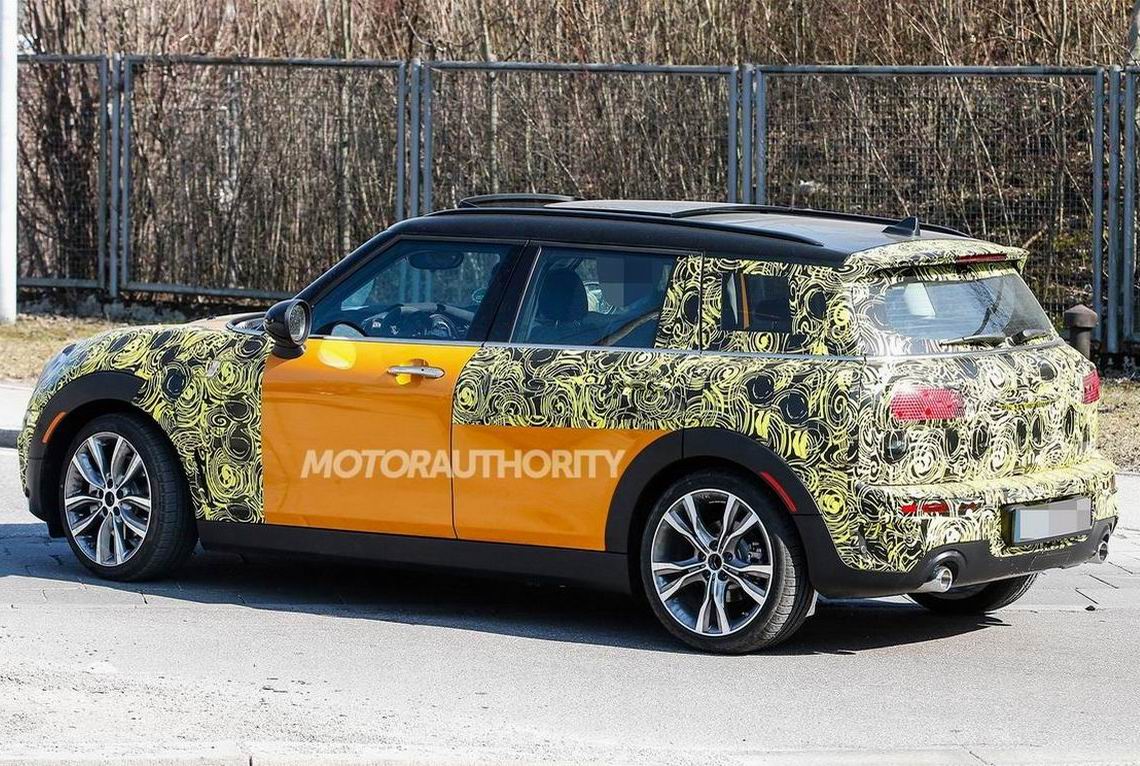 新MINI Clubman谍照曝光 保留对开尾门