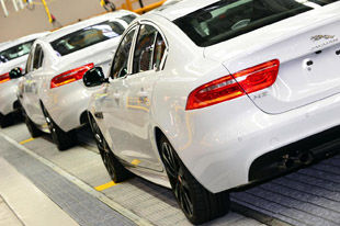 捷豹XE在英国索利哈尔工厂投入生产