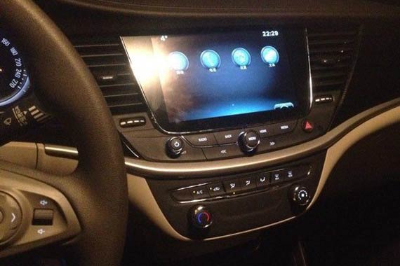 定位英朗之上 别克全新威朗内饰曝光