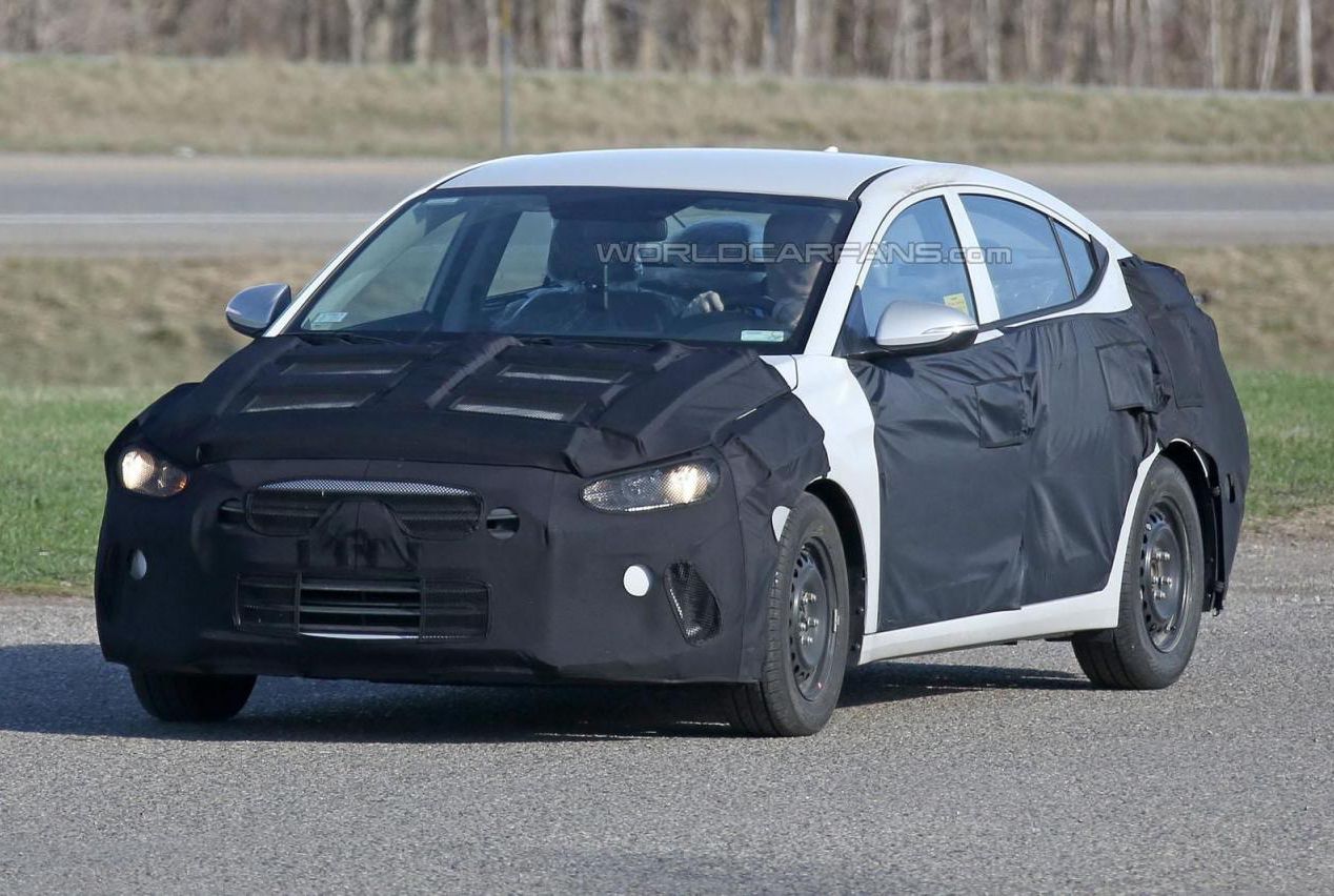 全新现代伊兰特谍照曝光 或下半年发布