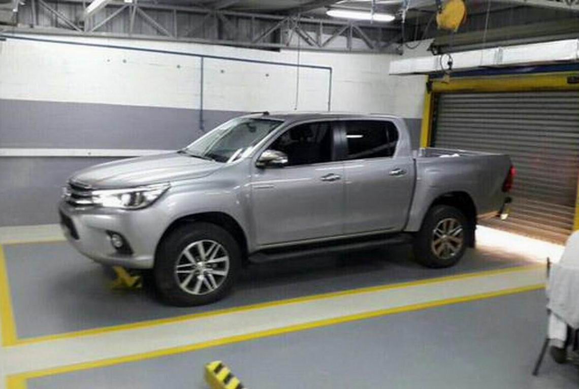 新丰田海拉克斯无伪装曝光 年内上市