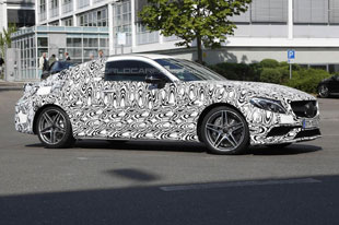 奔驰-AMG C63 Coupe最新谍照