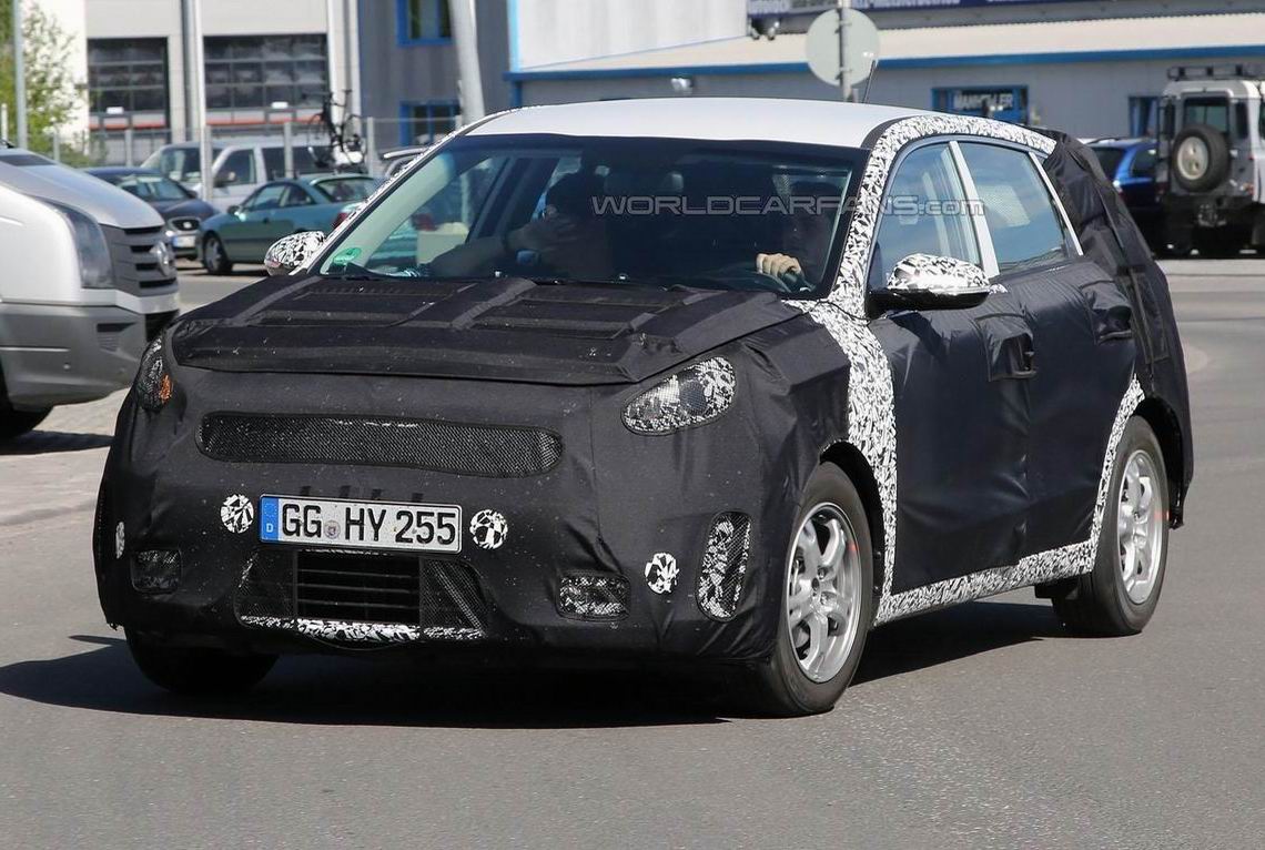 起亚Niro路试谍照曝光 2016发布