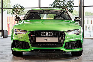 金属苹果绿色奥迪RS7 Sportback