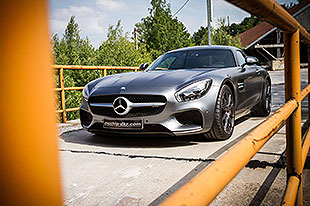 590马力 改装梅赛德斯-AMG GT