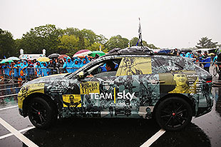 捷豹F-Pace新涂装 庆祝Team Sky环法获胜