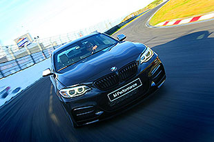 BMW于荷兰发布M235i赛道版