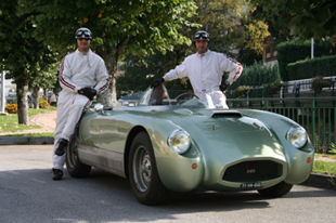 马自达MX-5复古表亲 Huet Brothers Coupe