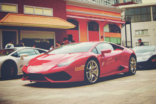 蛮牛的迁徙 兰博基尼入华10周年巡游