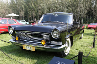 2015中国国际老爷车展红色专区