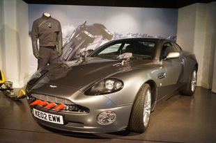 揭秘007的四轮利器 走进伦敦电影博物馆