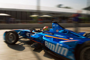 阿姆林-安得雷蒂车队征战FE北京站