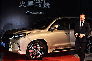 新雷克萨斯LX火星援救训练即启中东