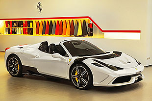 林俊杰专属座驾法拉利458 Speciale A