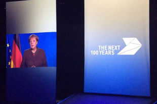 宝马百年华诞庆典 德国总理默克尔致辞