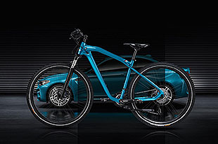 有BMW M2？你还得配辆限量自行车！