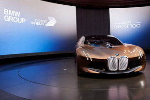 宝马集团未来展开幕  神奇概念车首秀