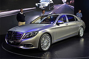 全新梅赛德斯-奔驰迈巴赫S级发布