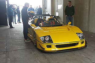 法拉利F40 LM Barchetta赛道狂飙