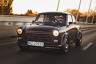 1.8T quattro 最酷黑色“卫星”