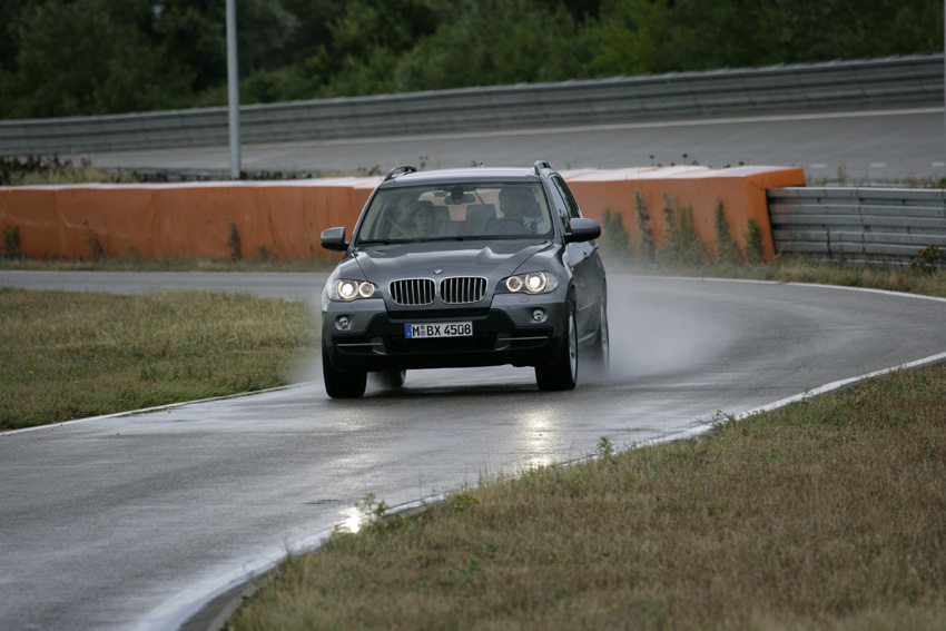 ������X5��������