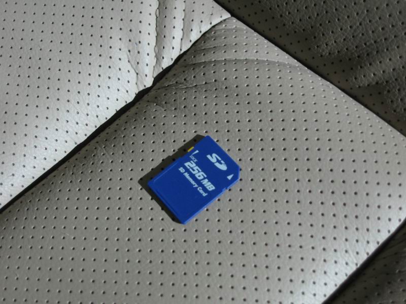 比亚迪f6用sd卡更新的gps导航