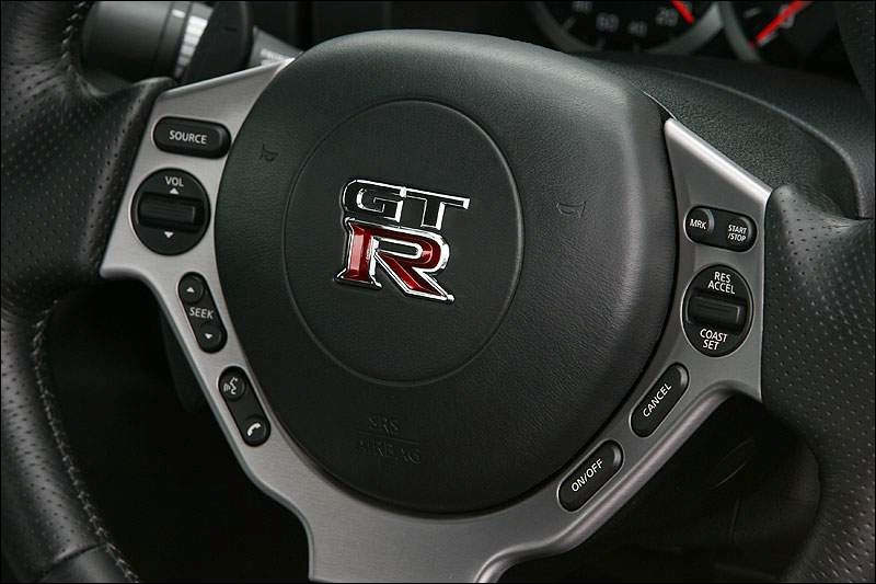 �ղ�GT-R