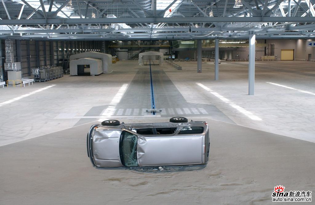 Yaris��ȫ��ײ