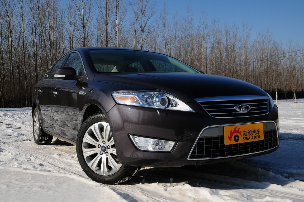 2010款蒙迪欧致胜致胜至尊型外观