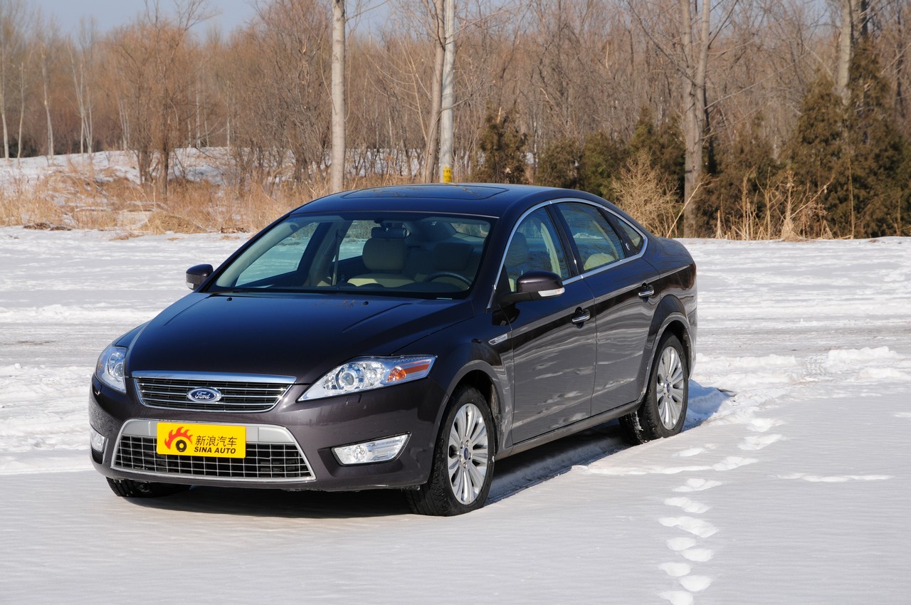 2010款蒙迪欧致胜致胜至尊型外观