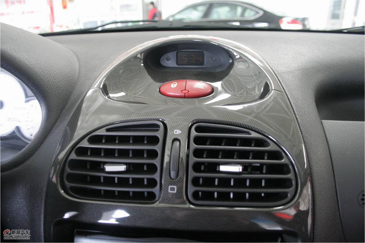 2010款东风雪铁龙C2