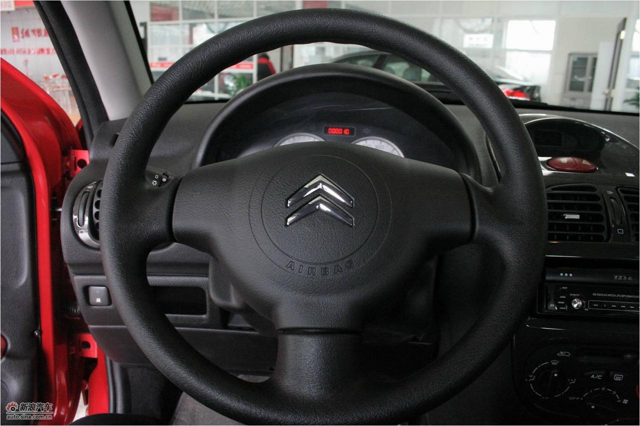 2010款东风雪铁龙C2