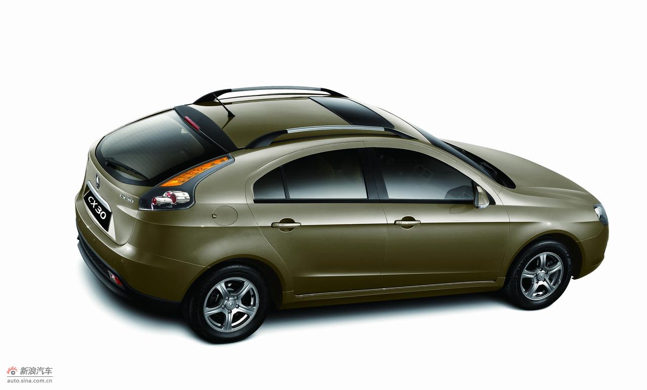 CX30志翔两厢外观资料图