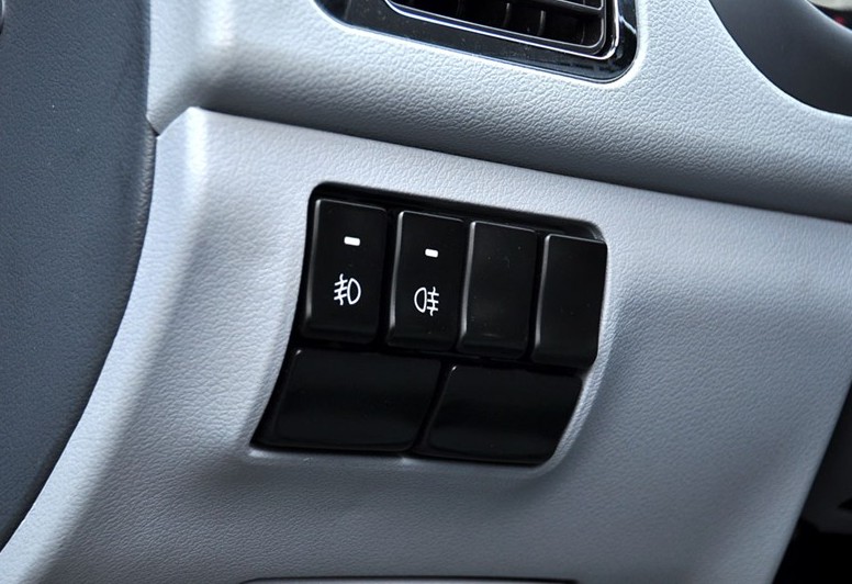 2012款野马F99 1.5L手动