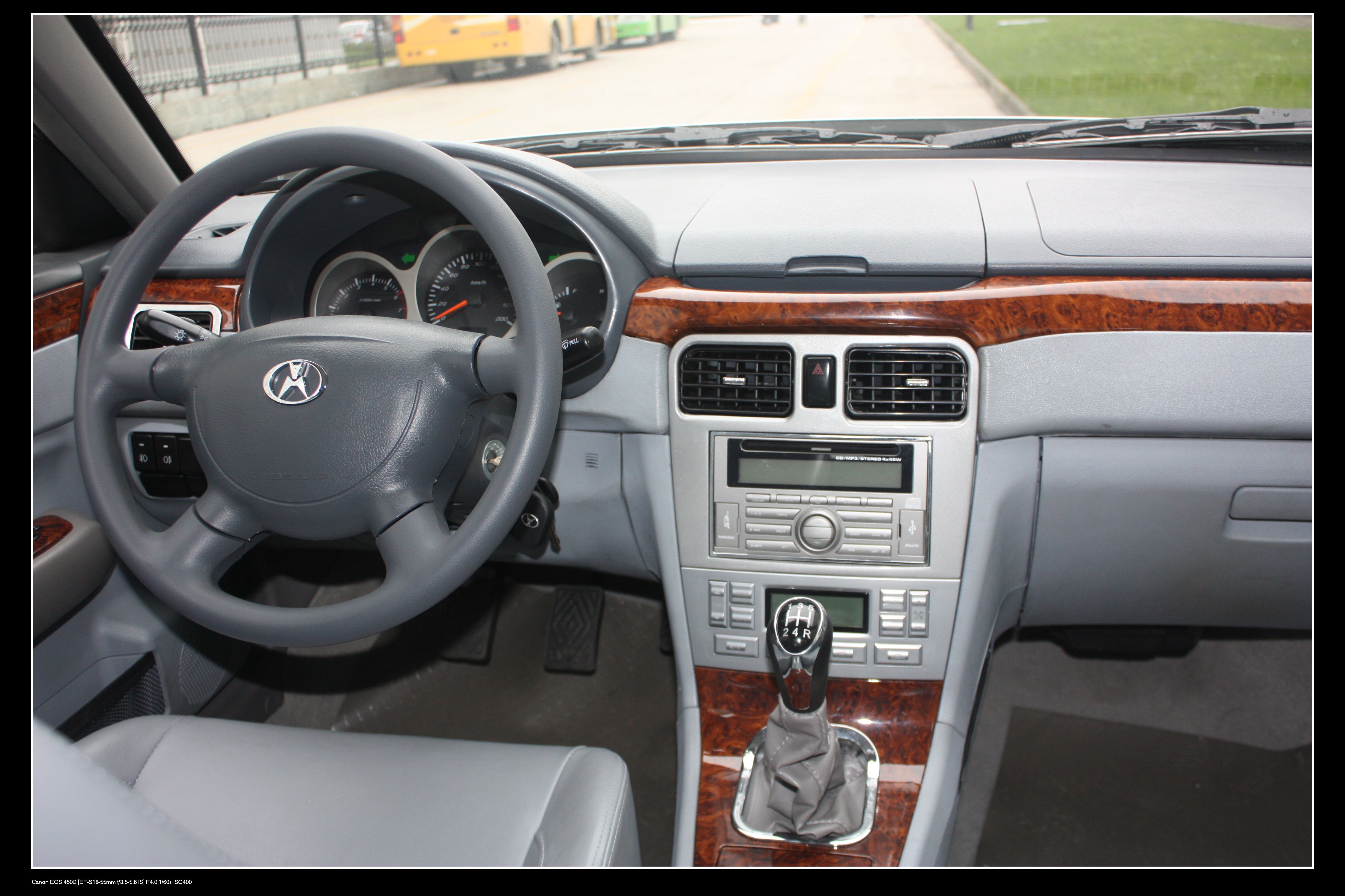 2012款野马F99 1.5L手动