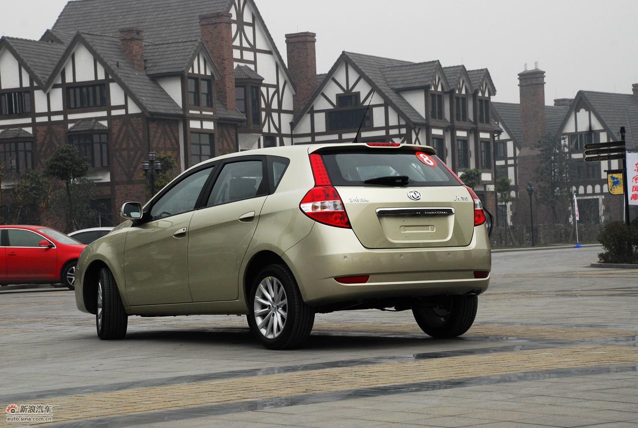 风神H30 1.6L手动尊雅型