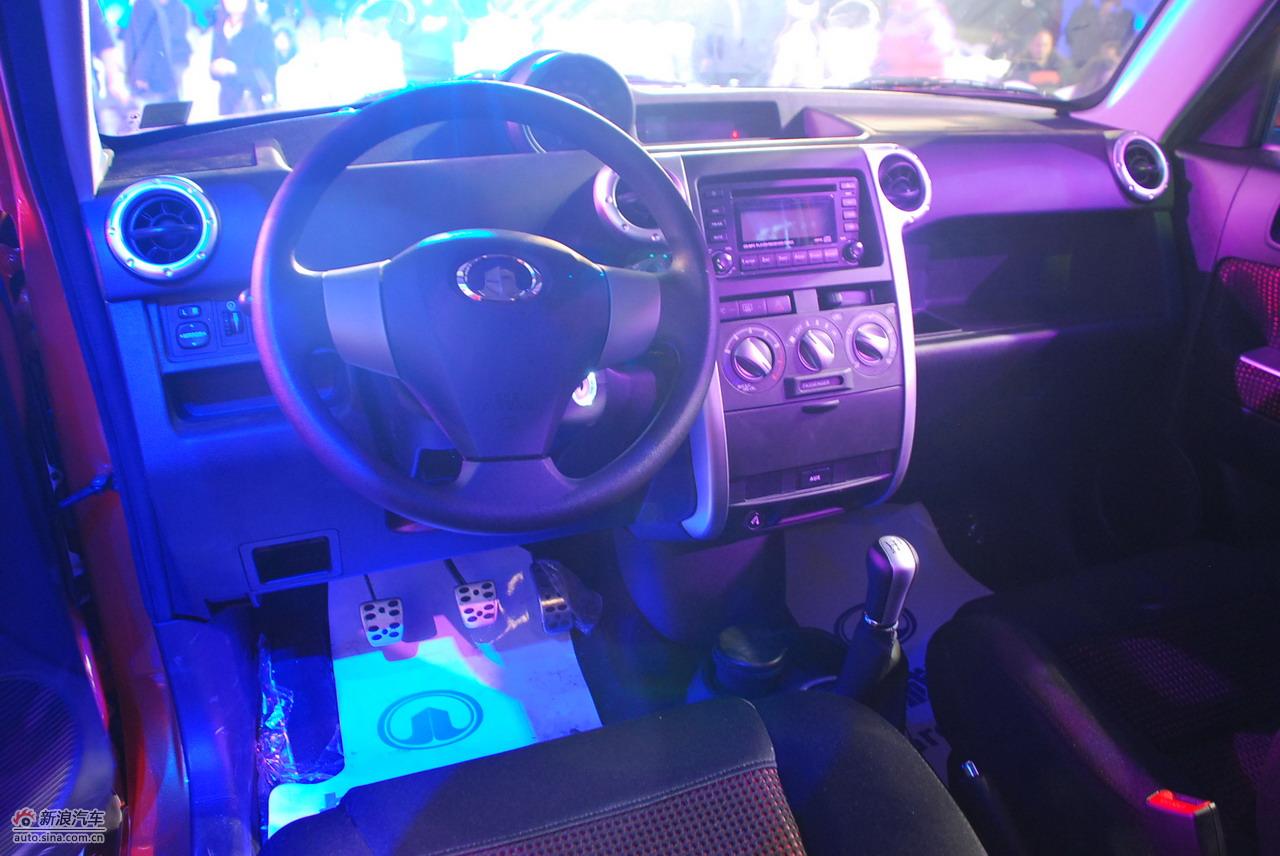 长城哈弗M2内饰图