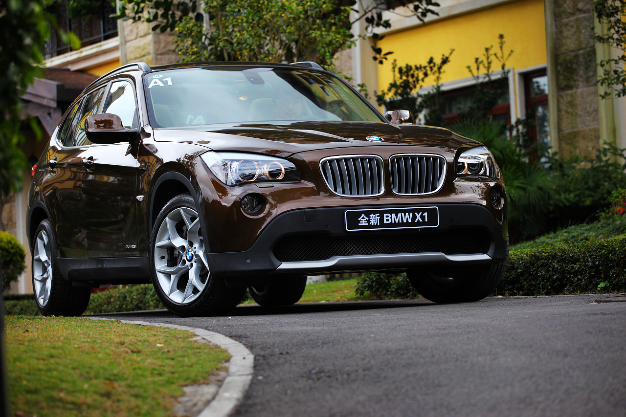 宝马x1xdrive28i,宝马x1xdrive25i 宝马x1 xdrive28i外观图片.