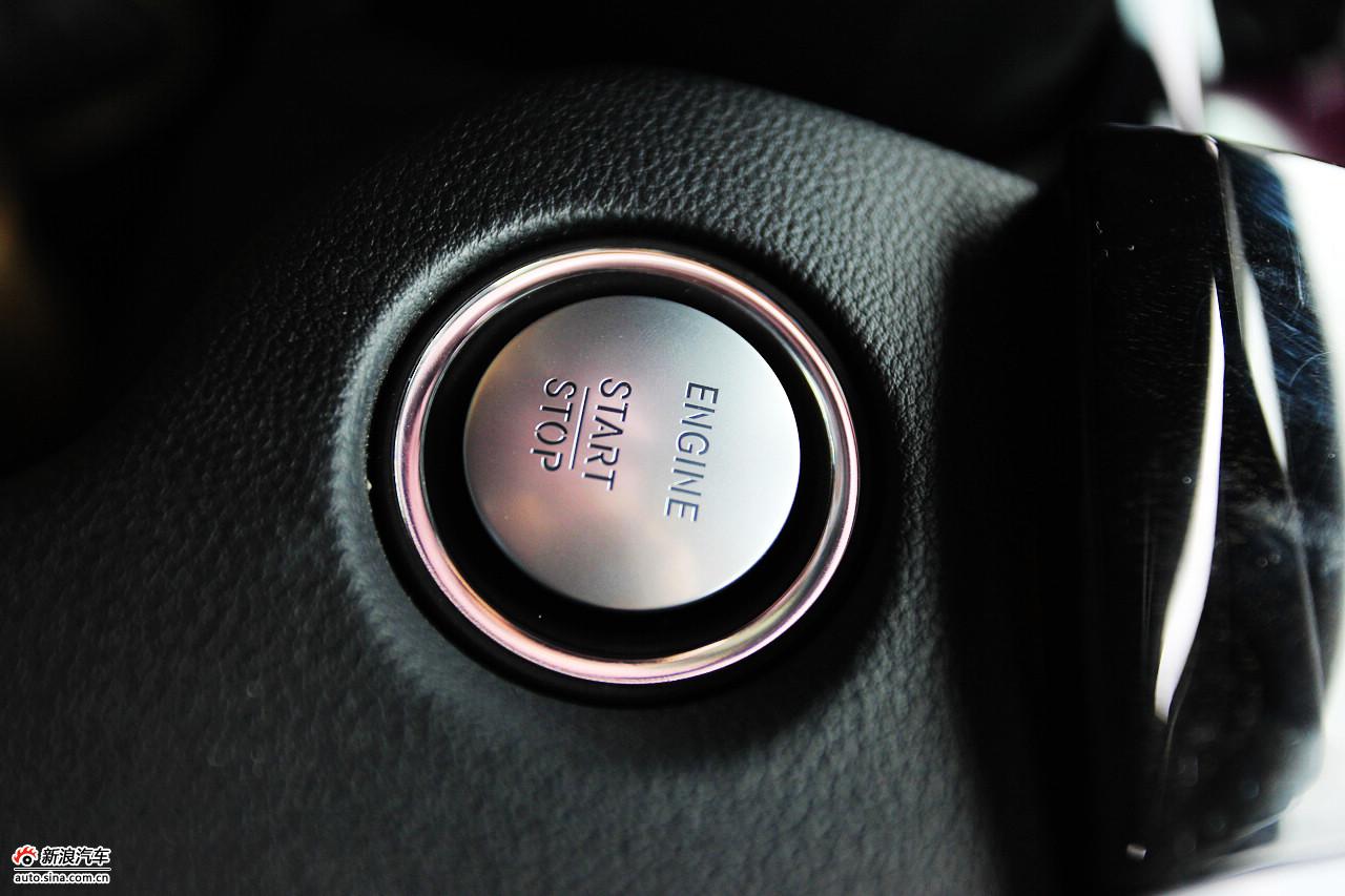 2010款奔驰E300L时尚型尊贵版