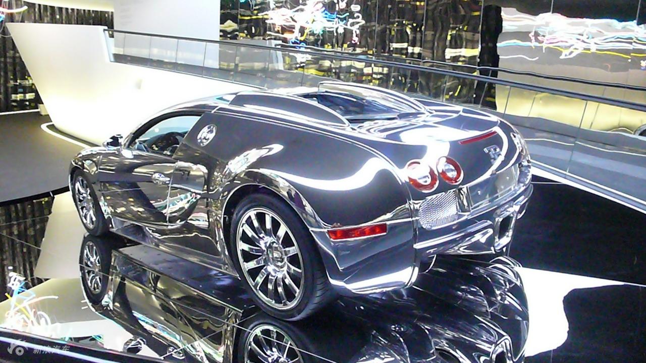 Bugatti Veyron 16.4 Grand Sport外观实拍