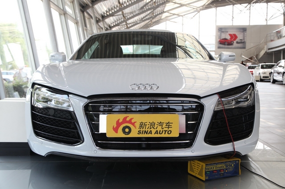 奥迪R8现金最高直降30万元 现车销售