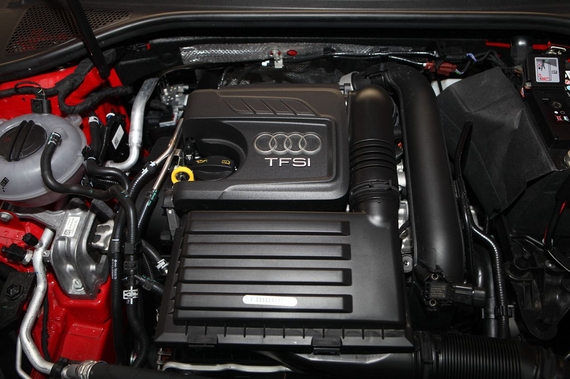 2014款奥迪A3 Sportback 35TFSI 时尚型 2014款奥迪A3 Sportback 35TFSI 时尚型
