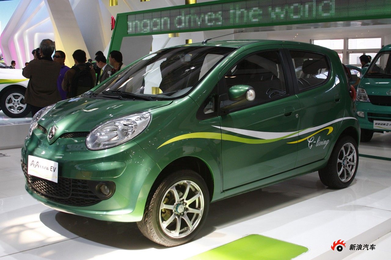 长安奔奔mini ev