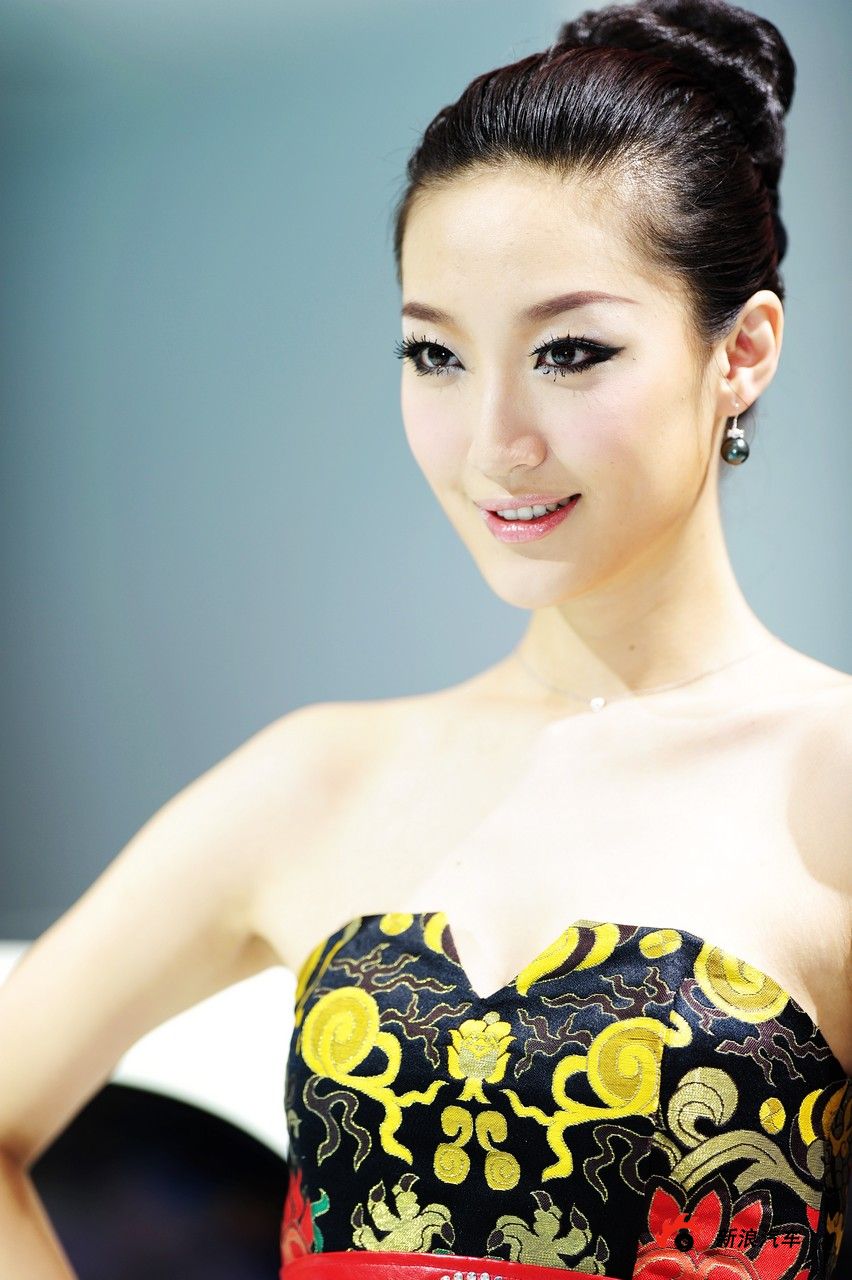 高清美女车模第四季_2010第十一届北京国际车