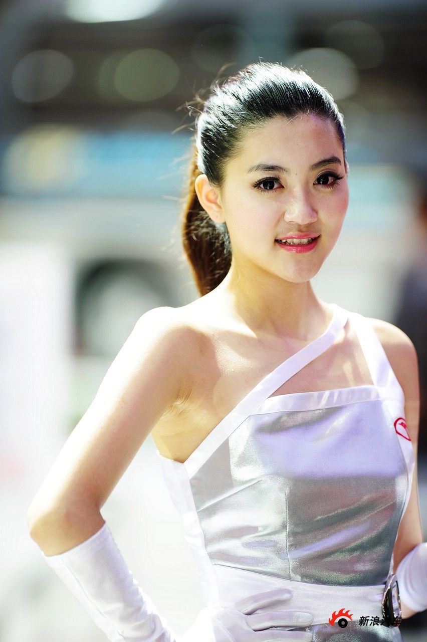 高清美女车模第四季_2010第十一届北京国际车展| 车型图库
